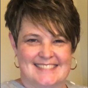 Meet your Posher, Cynthia